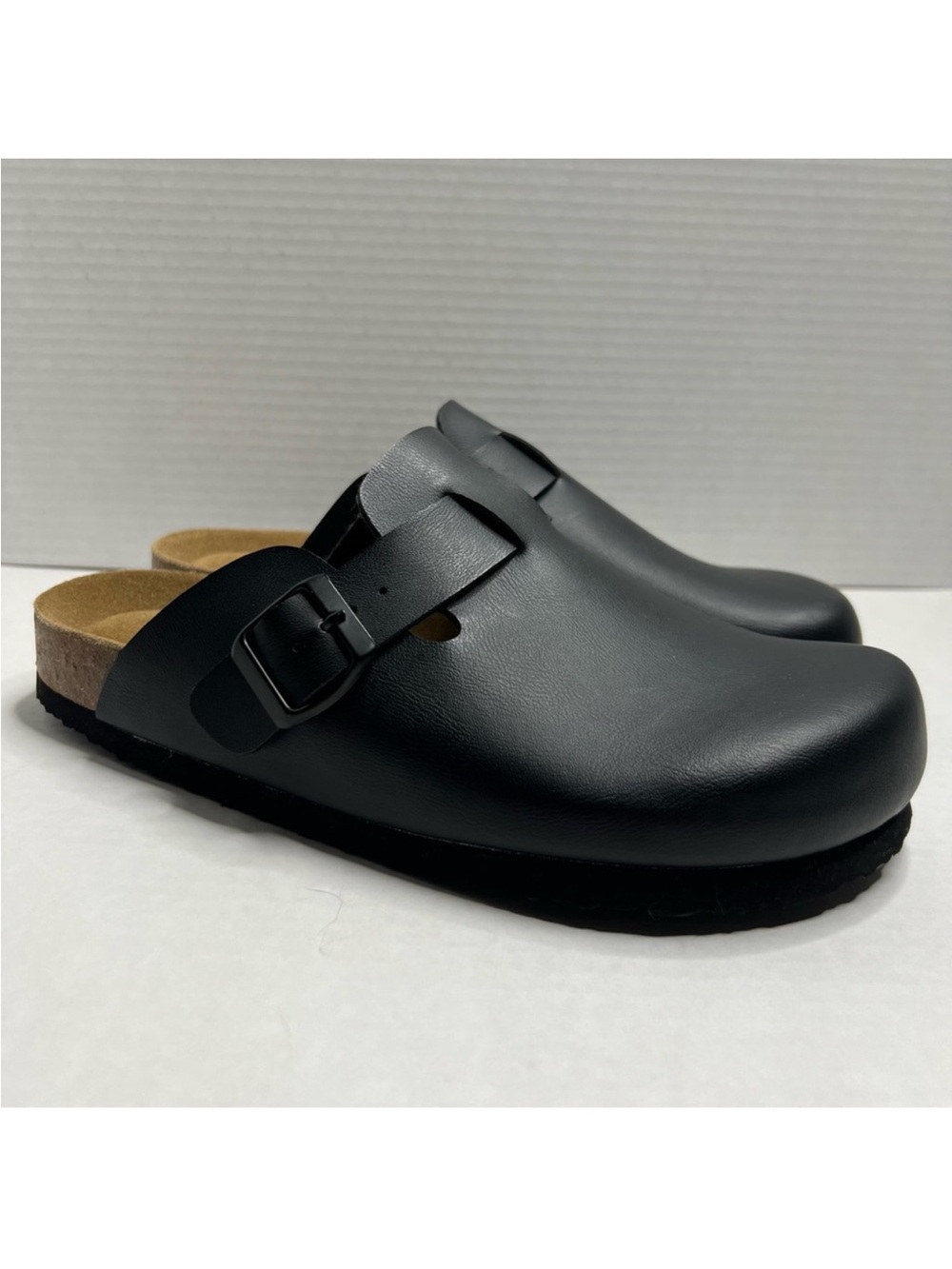 Cushionaire Hana Black Leather Cork Footbed Clogs Women’s 8.5
